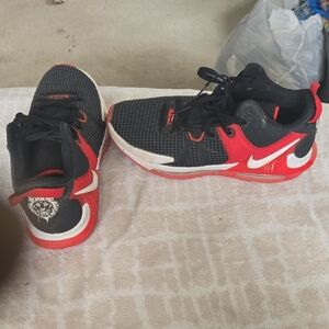 Nike Kids Black and Red Sneakers
